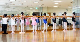 SWAN BALLET SCHOOL